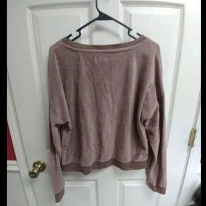 Soft aeropostale sweatshirt ...vet comfortable